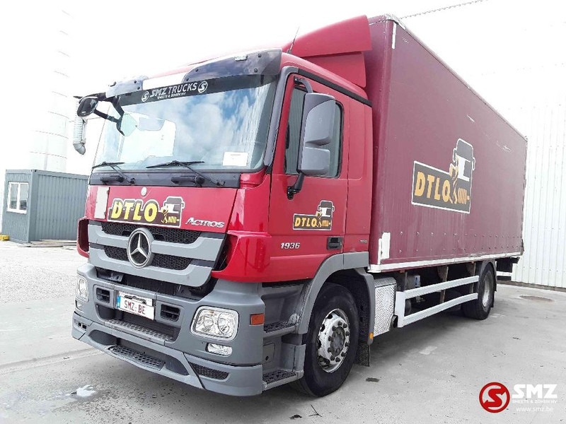 Mercedes-Benz Actros 1836 - Box truck: picture 3 Mercedes-Benz Actros 1836 - Box truck: picture 3
