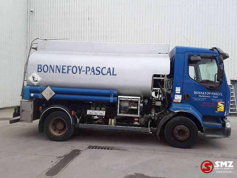 Renault Midlum 210 8000L manual pump - Tank truck: picture 3 Renault Midlum 210 8000L manual pump - Tank truck: picture 3