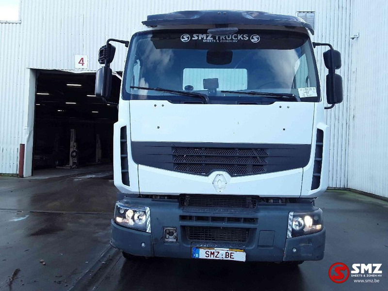 Renault Premium 430 8x4 - Cab chassis truck: picture 2 Renault Premium 430 8x4 - Cab chassis truck: picture 2