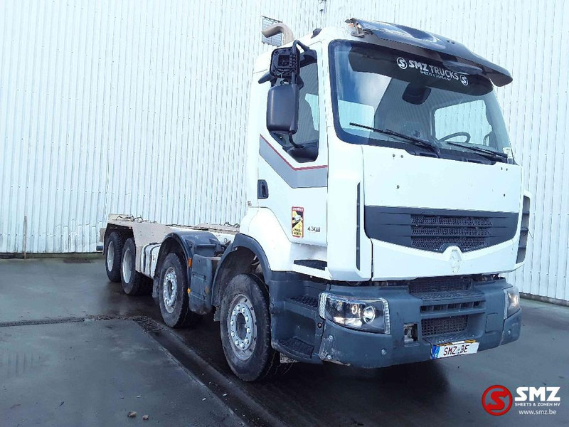 Renault Premium 430 8x4 - Cab chassis truck: picture 1 Renault Premium 430 8x4 - Cab chassis truck: picture 1