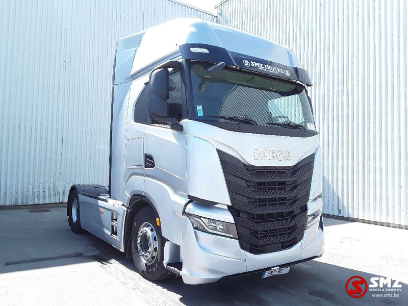 Iveco S-WAY 510 intarder bycool air 313km - Tractor unit: picture 1 Iveco S-WAY 510 intarder bycool air 313km - Tractor unit: picture 1