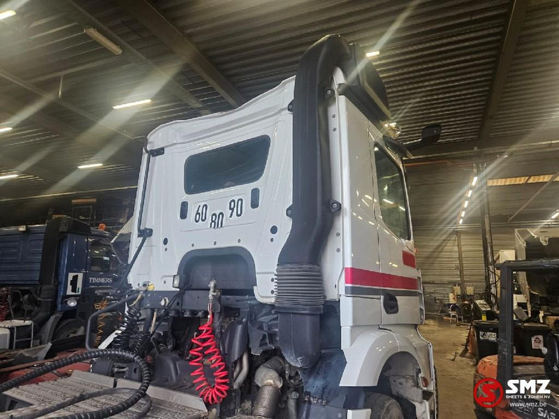 Mercedes-Benz Arocs 2048 ACCIDENT retarder mirrorcam - Tractor unit: picture 5 Mercedes-Benz Arocs 2048 ACCIDENT retarder mirrorcam - Tractor unit: picture 5