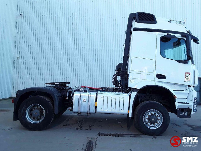 Mercedes-Benz Arocs 2051 4x4 Retarder NO hydrodrive!! - Tractor unit: picture 4 Mercedes-Benz Arocs 2051 4x4 Retarder NO hydrodrive!! - Tractor unit: picture 4
