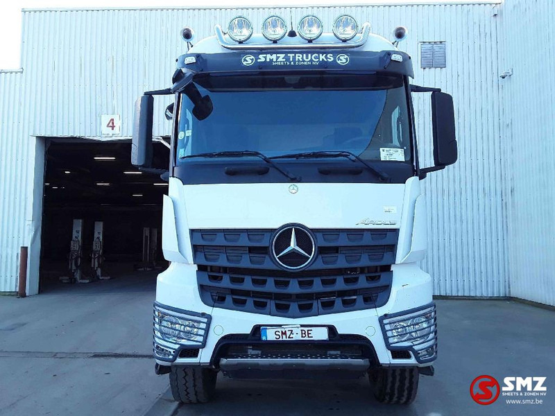 Mercedes-Benz Arocs 2051 4x4 Retarder NO hydrodrive!! - Tractor unit: picture 2 Mercedes-Benz Arocs 2051 4x4 Retarder NO hydrodrive!! - Tractor unit: picture 2