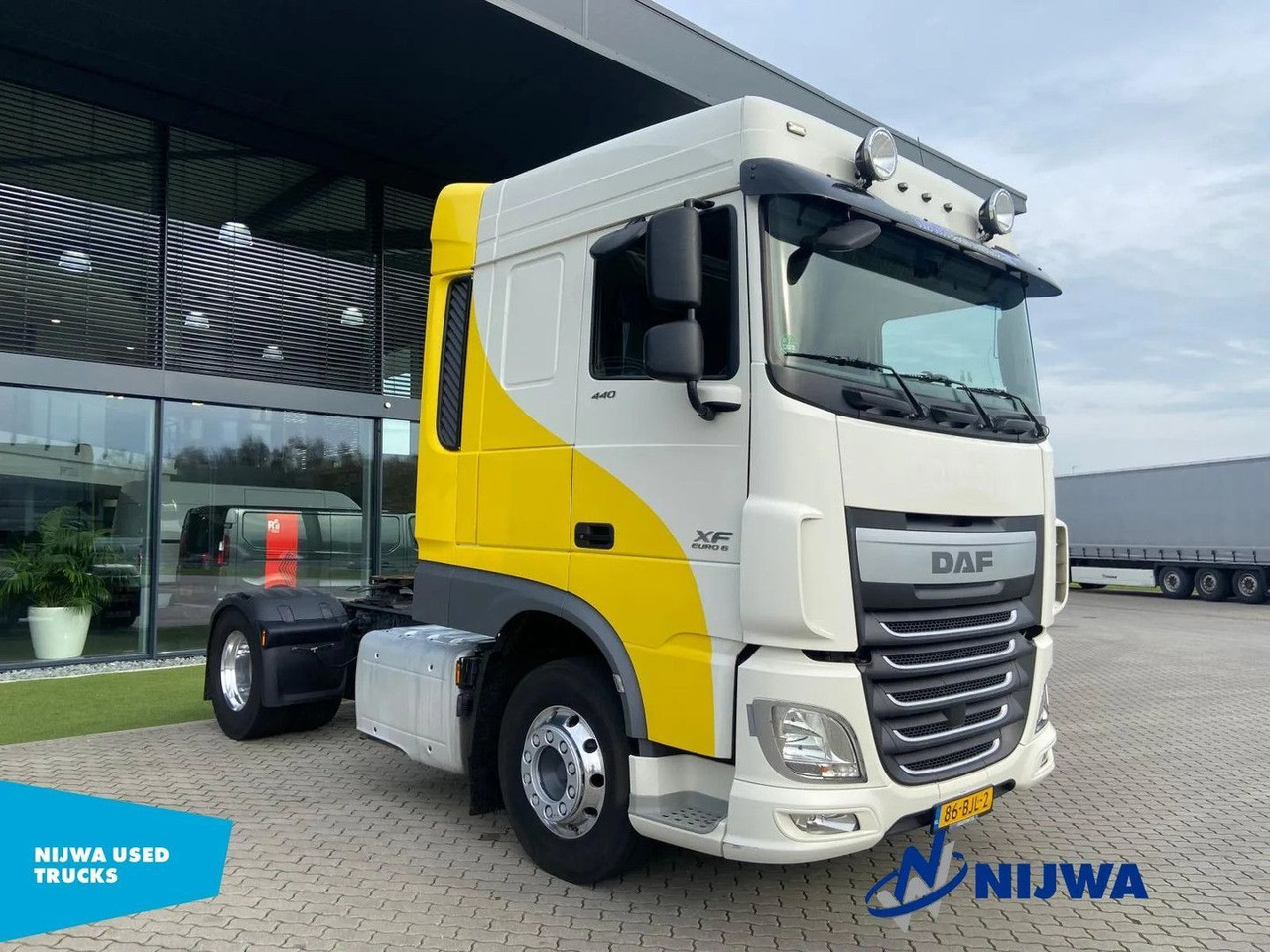 DAF XF 440 4x2 PTO + Standkachel - Tractor unit: picture 2 DAF XF 440 4x2 PTO + Standkachel - Tractor unit: picture 2