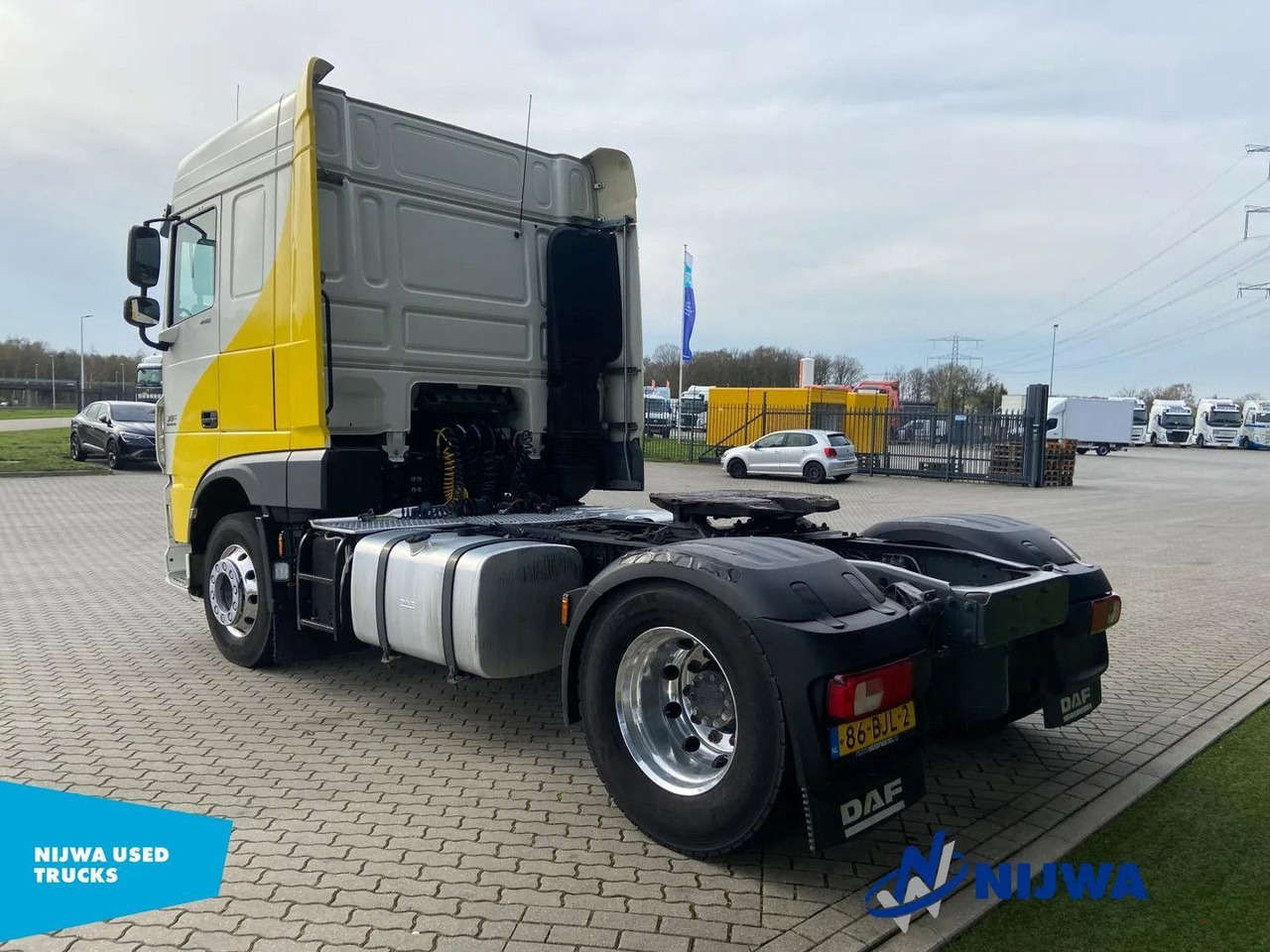 DAF XF 440 4x2 PTO + Standkachel - Tractor unit: picture 4 DAF XF 440 4x2 PTO + Standkachel - Tractor unit: picture 4
