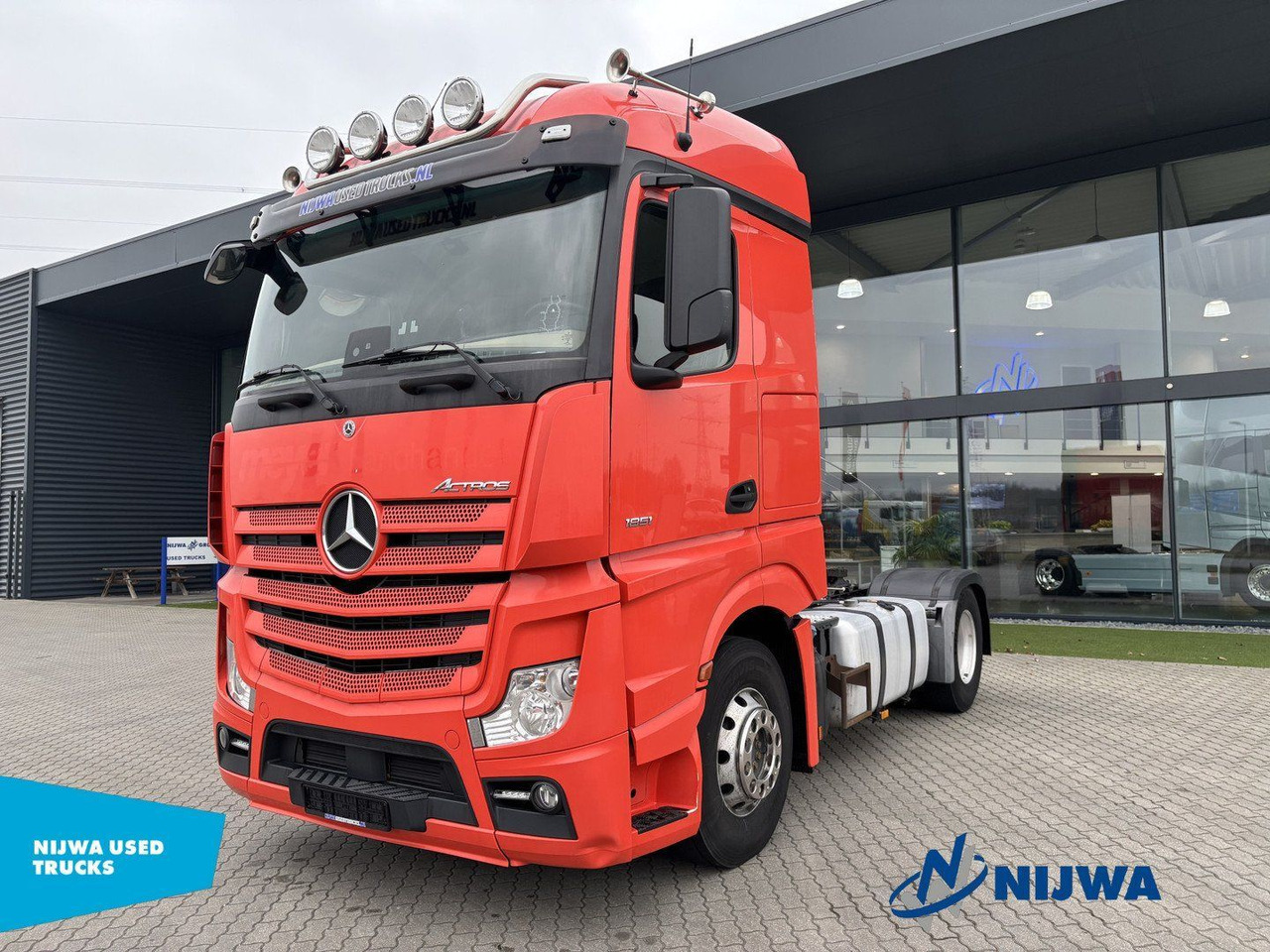 Mercedes-Benz Actros 1851 4x2 Retarder + Hydrauliek - Tractor unit: picture 1 Mercedes-Benz Actros 1851 4x2 Retarder + Hydrauliek - Tractor unit: picture 1