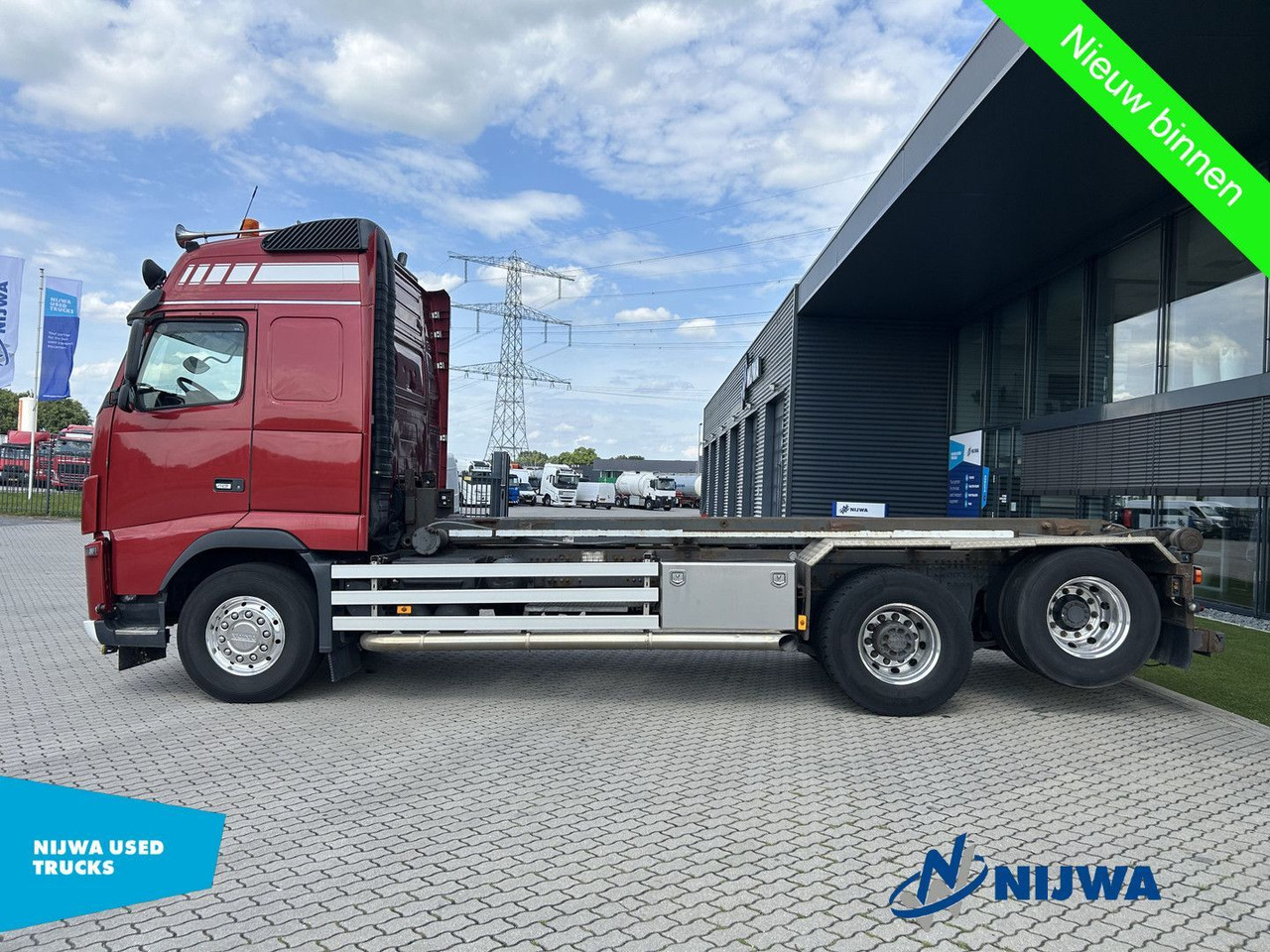 Volvo FH16 700 6x2 Vangmuil + Engine needs work - Hook lift truck: picture 5 Volvo FH16 700 6x2 Vangmuil + Engine needs work - Hook lift truck: picture 5