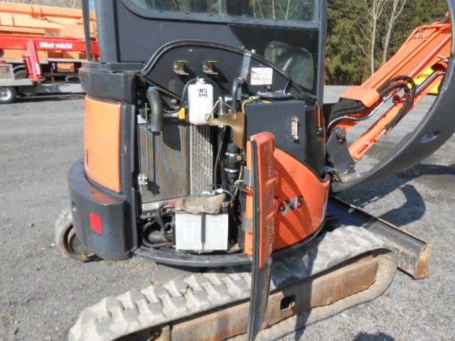 Mini excavator Hitachi ZX22U-2CLR , Powertilt Hitachi ZX22U-2CLR , Powertilt: picture 8