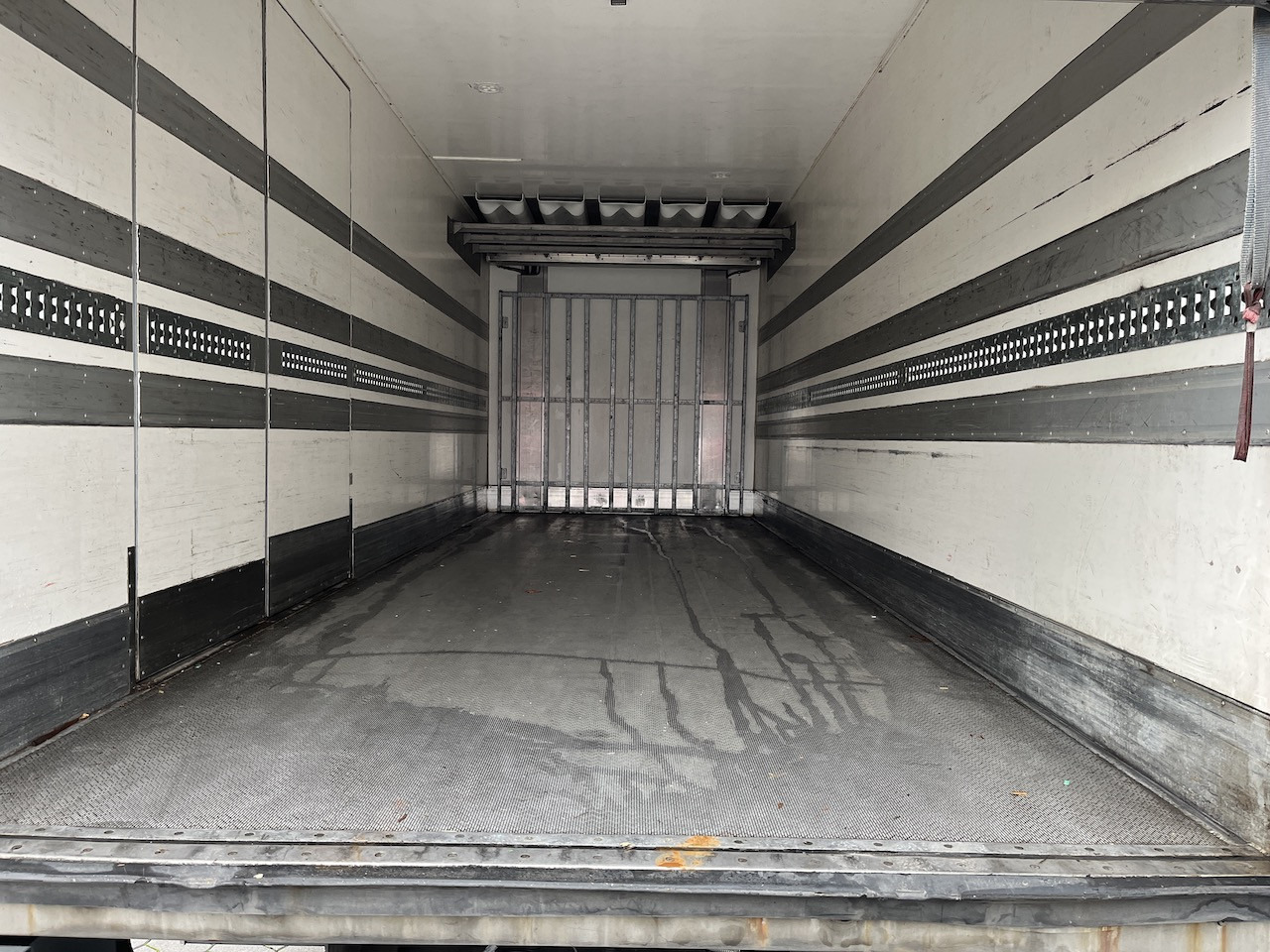 Mercedes-Benz 1842 4x2 LBW Kühlung Flüssigstickstoff GAS - Refrigerator truck: picture 5 Mercedes-Benz 1842 4x2 LBW Kühlung Flüssigstickstoff GAS - Refrigerator truck: picture 5