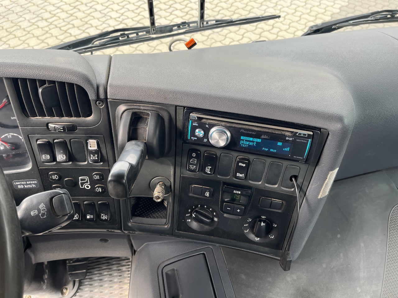 Scania P360 6x2 Trösch Absetzkipper Container - Skip loader truck: picture 3 Scania P360 6x2 Trösch Absetzkipper Container - Skip loader truck: picture 3