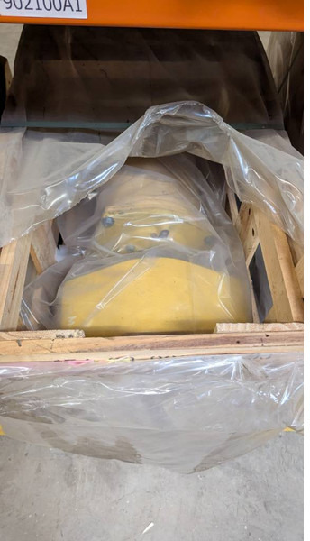 Komatsu D85PX-18 -SPRING ASSY - 154-30-00281 - Frame/ Chassis for Construction machinery: picture 1 Komatsu D85PX-18 -SPRING ASSY - 154-30-00281 - Frame/ Chassis for Construction machinery: picture 1