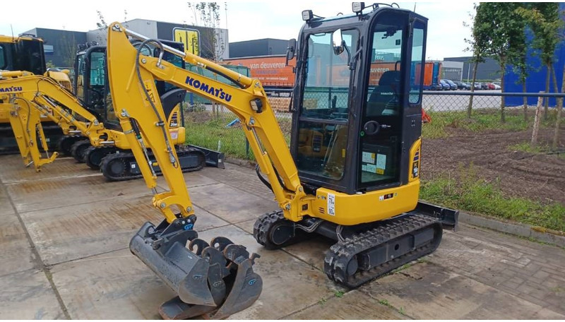 Komatsu PC16R-3HS - Mini excavator: picture 1 Komatsu PC16R-3HS - Mini excavator: picture 1