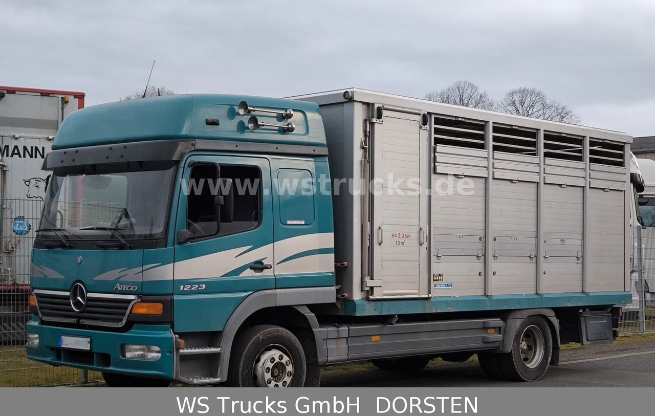 Mercedes-Benz Atego 1223 1 Stock Hohe Gitter !SEHR GEPFLEGT! - Horse truck: picture 2 Mercedes-Benz Atego 1223 1 Stock Hohe Gitter !SEHR GEPFLEGT! - Horse truck: picture 2