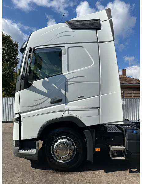 Volvo FH 420 *4x2*Globe* Standart*Klima*VEB - Tractor unit: picture 3 Volvo FH 420 *4x2*Globe* Standart*Klima*VEB - Tractor unit: picture 3