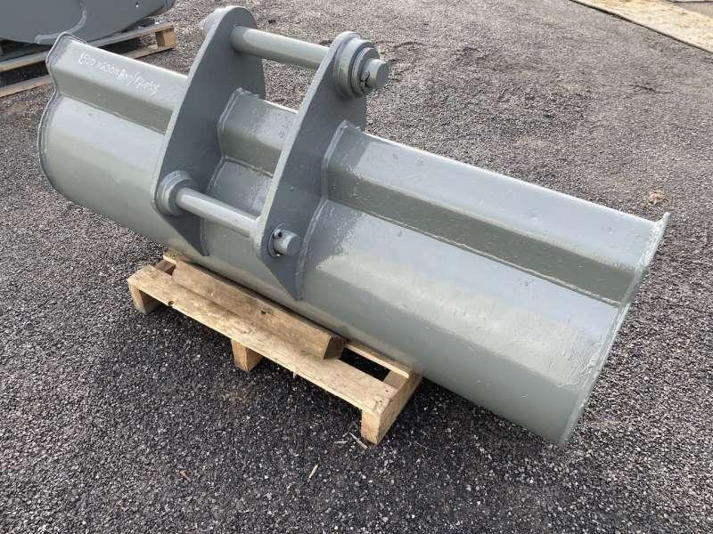 CATERPILLAR 1500mm - axes 45mm - Excavator bucket for Construction machinery: picture 5 CATERPILLAR 1500mm - axes 45mm - Excavator bucket for Construction machinery: picture 5