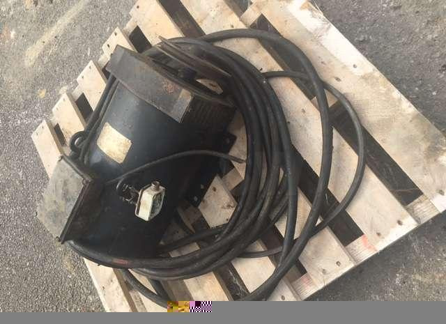 LEROY SOMER Génératrice Electroaimant - MS 1322 M32 - Electrical system for Construction machinery: picture 3 LEROY SOMER Génératrice Electroaimant - MS 1322 M32 - Electrical system for Construction machinery: picture 3