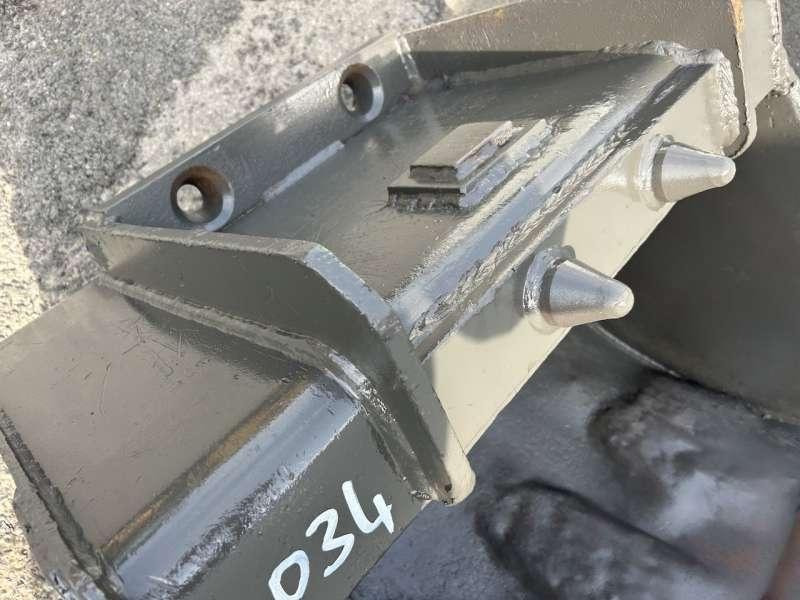 MECALAC 12 - 870mm - fond à revoir - Excavator bucket for Construction machinery: picture 5 MECALAC 12 - 870mm - fond à revoir - Excavator bucket for Construction machinery: picture 5