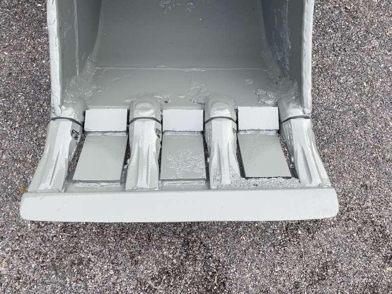 MECALAC Séries 8 / 10 / 11 / 12 - - Excavator bucket for Construction machinery: picture 2 MECALAC Séries 8 / 10 / 11 / 12 - - Excavator bucket for Construction machinery: picture 2