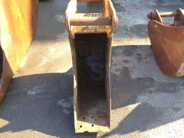 CATERPILLAR 290mm - Type Tractopelle - Other machinery: picture 2 CATERPILLAR 290mm - Type Tractopelle - Other machinery: picture 2