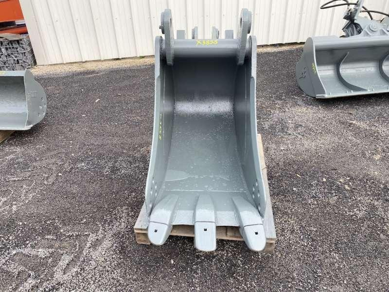 POCLAIN 650mm - Excavator bucket: picture 3 POCLAIN 650mm - Excavator bucket: picture 3
