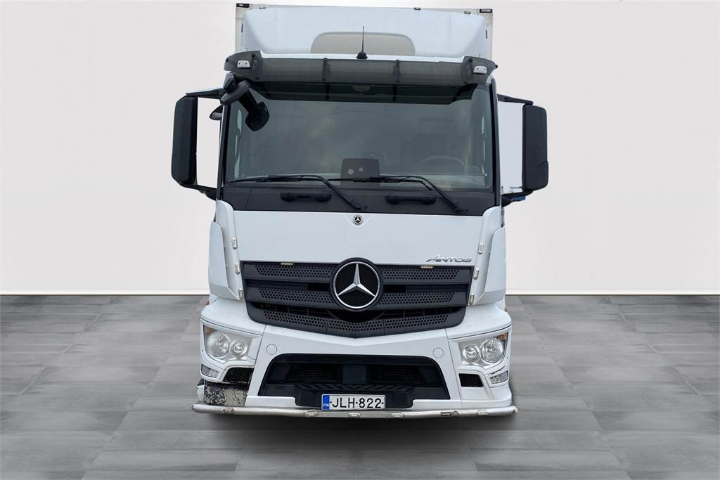 Mercedes-Benz ANTOS 2540L/6X2 FRC 09/2025 - Isothermal truck: picture 3 Mercedes-Benz ANTOS 2540L/6X2 FRC 09/2025 - Isothermal truck: picture 3