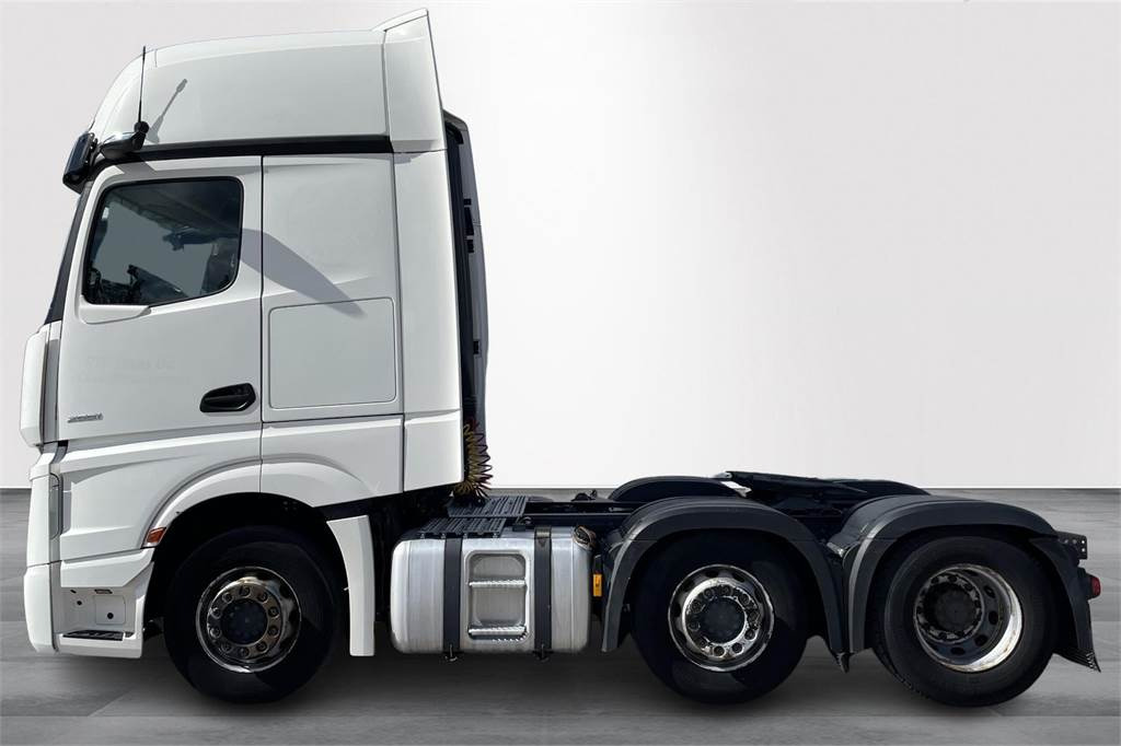 Mercedes-Benz ACTROS ACTROS 2551LS 6x2/4 Väliteli - Tractor unit: picture 4 Mercedes-Benz ACTROS ACTROS 2551LS 6x2/4 Väliteli - Tractor unit: picture 4
