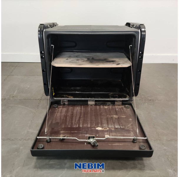 Volvo Volvo - 21353653 - Volvo gereedschapskist - Spare parts for Truck: picture 3 Volvo Volvo - 21353653 - Volvo gereedschapskist - Spare parts for Truck: picture 3