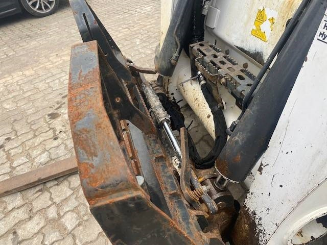 Skid steer loader Bobcat 870 T MIETE / RENTAL (12005523): picture 10