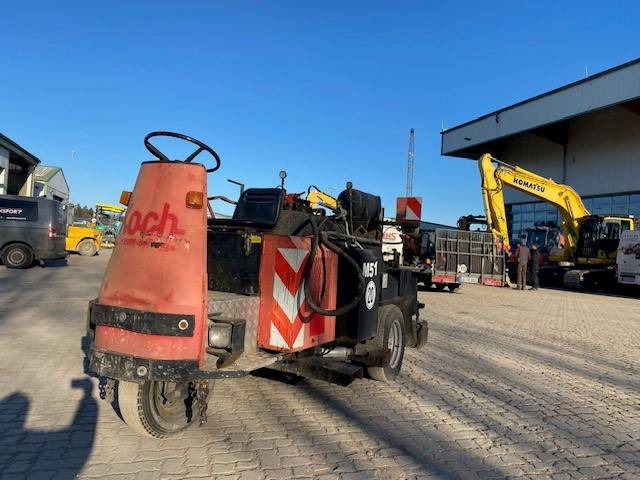 Weiro TM 800 - Asphalt distributor: picture 1 Weiro TM 800 - Asphalt distributor: picture 1
