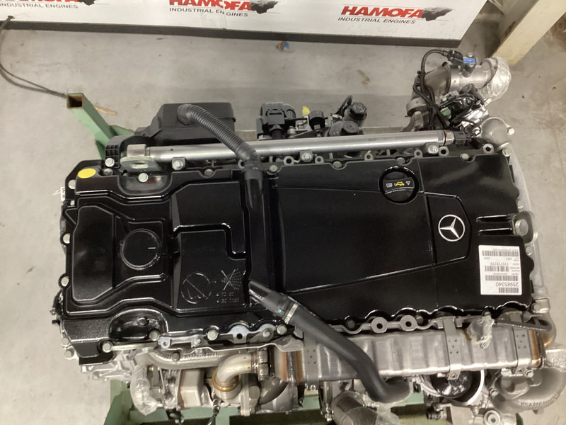 Mercedes-Benz OM935.915 NEW - Construction machinery: picture 5 Mercedes-Benz OM935.915 NEW - Construction machinery: picture 5