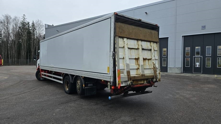 Scania P 230 - Box truck: picture 3 Scania P 230 - Box truck: picture 3