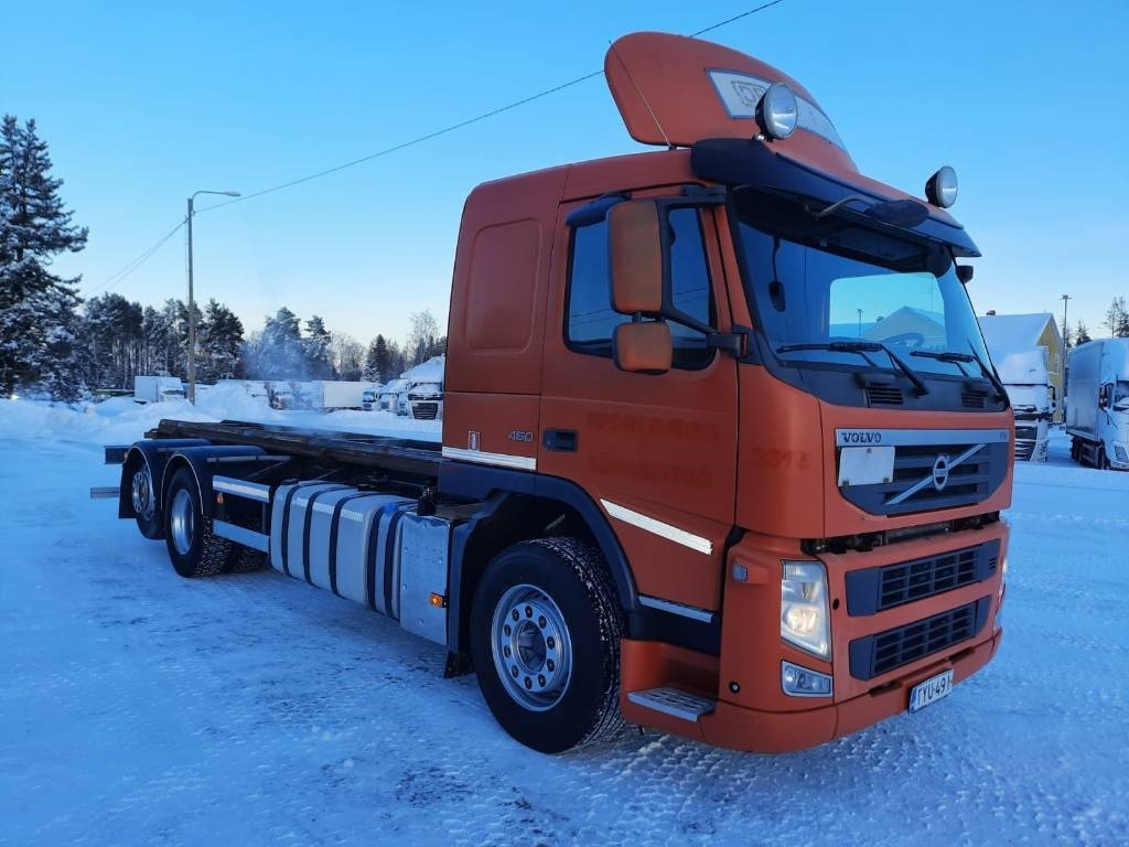 Volvo FM 450 - Container transporter/ Swap body truck: picture 2 Volvo FM 450 - Container transporter/ Swap body truck: picture 2