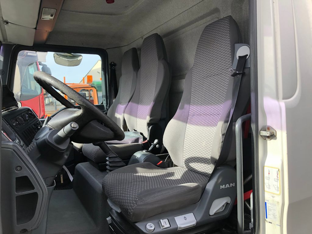 Box van MAN TGL 8.180 Koffer LBW, Luftf.,TÜV: picture 18
