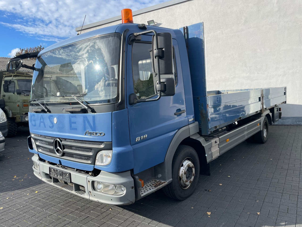 Mercedes-Benz Atego 818 Pritsche Euro 5 - Flatbed van: picture 3 Mercedes-Benz Atego 818 Pritsche Euro 5 - Flatbed van: picture 3