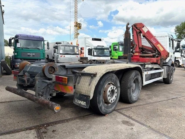 Mercedes-Benz SK 2527 6x2 HOOK-ARM SYSTEM WITH HMF CRANE (V6 ENGINE / ZF MANUAL GEARBOX / REDUCTION AXLE / STEEL SUSPENSION / P.T.O.) - Hook lift truck, Crane truck: picture 3 Mercedes-Benz SK 2527 6x2 HOOK-ARM SYSTEM WITH HMF CRANE (V6 ENGINE / ZF MANUAL GEARBOX / REDUCTION AXLE / STEEL SUSPENSION / P.T.O.) - Hook lift truck, Crane truck: picture 3
