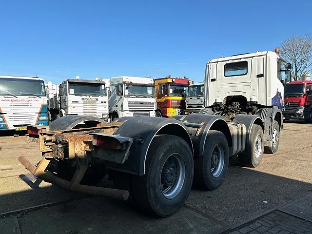 Scania R124-420 C 8x4 FULL STEEL CHASSIS (EURO 3 / FULL STEEL SUSPENSION / REDUCTION AXLES / GRS900 GEARBOX) - Cab chassis truck: picture 5 Scania R124-420 C 8x4 FULL STEEL CHASSIS (EURO 3 / FULL STEEL SUSPENSION / REDUCTION AXLES / GRS900 GEARBOX) - Cab chassis truck: picture 5