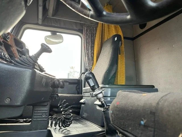 Tipper Scania R143-450 V8 STREAMLINE 6x2 FULL STEEL KIPPER (MANUAL GEARBOX / FULL STEEL SUSPENSION / 10 TIRES / ROBSON DRIVE / MECHANICAL PUMP: picture 8