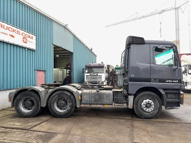 Mercedes-Benz Actros 2640 S 6x4 FULL STEEL TRACTOR UNIT (EPS WITH CLUTCH (3 PEDALS) / REDUCTION AXLES / FULL STEEL SUSPENSION / HYDRAULIC KIT - Tractor unit: picture 4 Mercedes-Benz Actros 2640 S 6x4 FULL STEEL TRACTOR UNIT (EPS WITH CLUTCH (3 PEDALS) / REDUCTION AXLES / FULL STEEL SUSPENSION / HYDRAULIC KIT - Tractor unit: picture 4