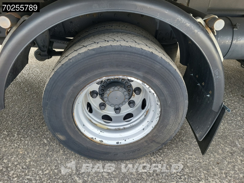 Refrigerator truck DAF LF 260 4X2 12t Carrier Supra 1150mt Bi-temp Ladebordwand ACC Euro 6: picture 13