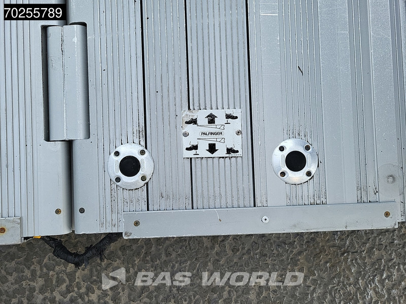 Refrigerator truck DAF LF 260 4X2 12t Carrier Supra 1150mt Bi-temp Ladebordwand ACC Euro 6: picture 9