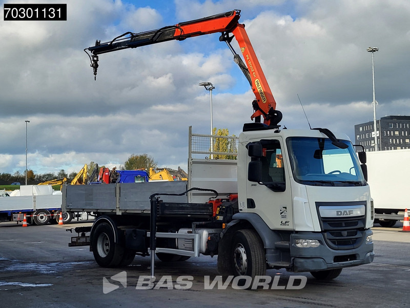DAF LF 310 4X2 Palfinger PK12002 EH Kran Crane 7m3 tipper Automatic Euro 6 - Tipper, Crane truck: picture 3 DAF LF 310 4X2 Palfinger PK12002 EH Kran Crane 7m3 tipper Automatic Euro 6 - Tipper, Crane truck: picture 3