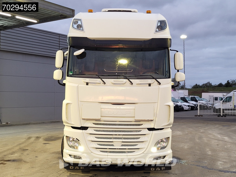 DAF XF 460 6X2 2000kg Ladebordwand Retarder Lift-Steering Axle Euro 6 - Box truck: picture 5 DAF XF 460 6X2 2000kg Ladebordwand Retarder Lift-Steering Axle Euro 6 - Box truck: picture 5