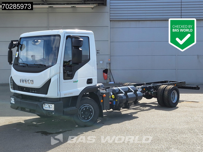 Iveco Eurocargo 120LE210 4X2 NEW 12 tons chassis 6x CNG Tanks Telma Retarder Manual Euro 6 - Cab chassis truck: picture 1 Iveco Eurocargo 120LE210 4X2 NEW 12 tons chassis 6x CNG Tanks Telma Retarder Manual Euro 6 - Cab chassis truck: picture 1