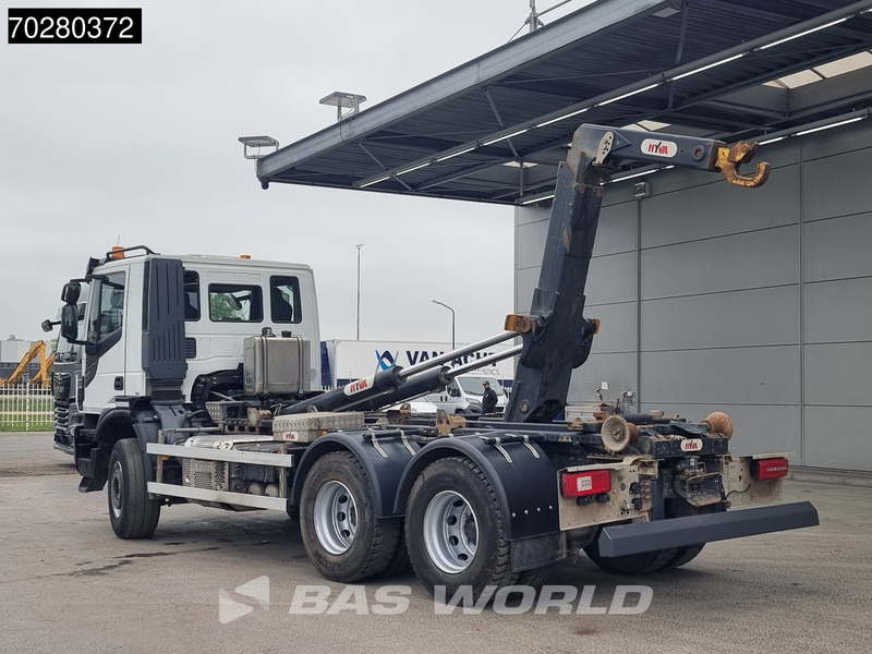 Iveco X-Way 460 6X4 20 Tons HYVA Hook Navi Euro 6 - Hook lift truck: picture 5 Iveco X-Way 460 6X4 20 Tons HYVA Hook Navi Euro 6 - Hook lift truck: picture 5
