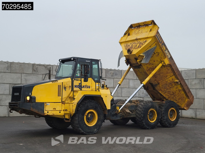 Komatsu HM300-2 - Articulated dumper: picture 2 Komatsu HM300-2 - Articulated dumper: picture 2