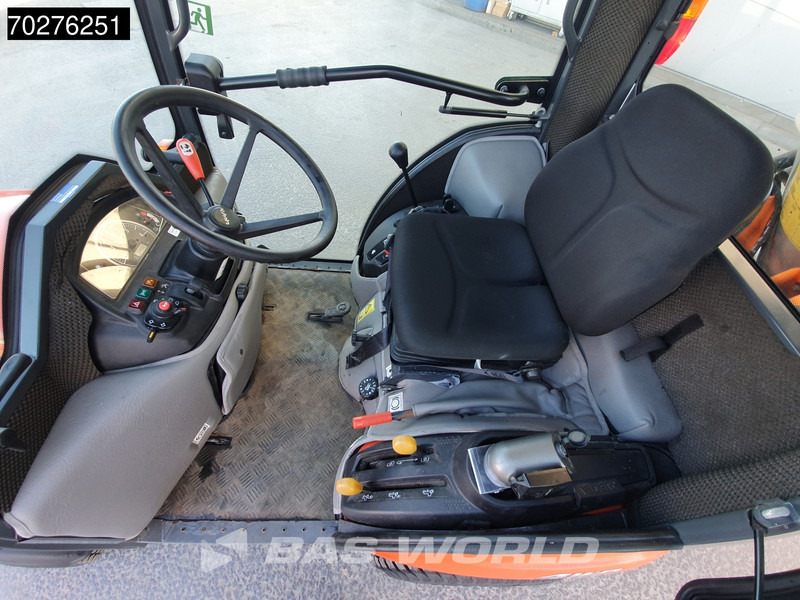 Lease a Kubota BX231 D-C C10 4X4 4x4 - INCL ATTACHMENTS Kubota BX231 D-C C10 4X4 4x4 - INCL ATTACHMENTS: picture 20