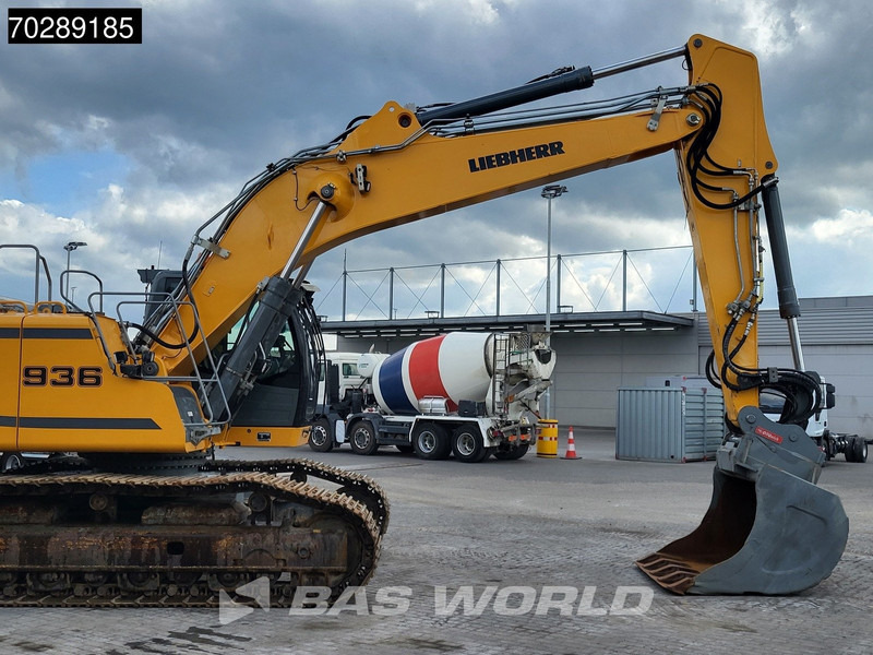 Crawler excavator Liebherr R936 LCV: picture 7