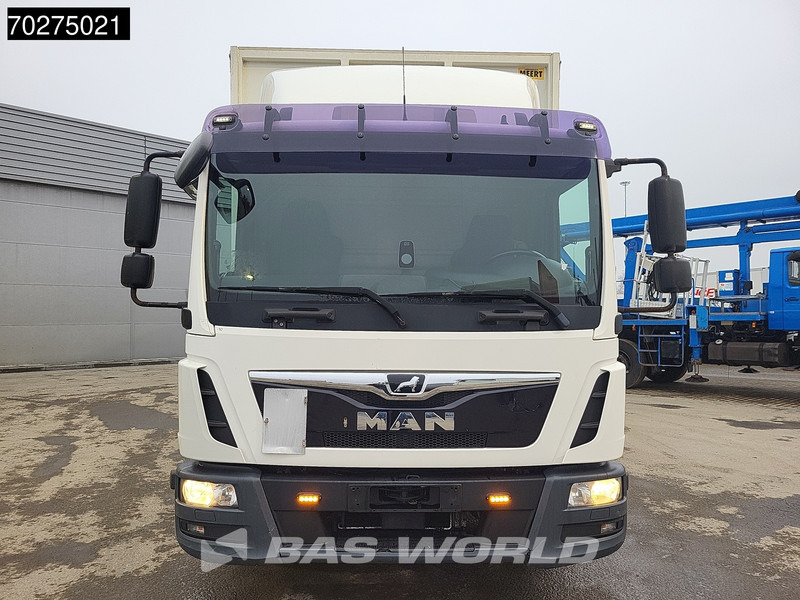 Curtainsider truck MAN TGL 12.220 4X2 12tonner Automatic Ladebordwand Euro 6: picture 7