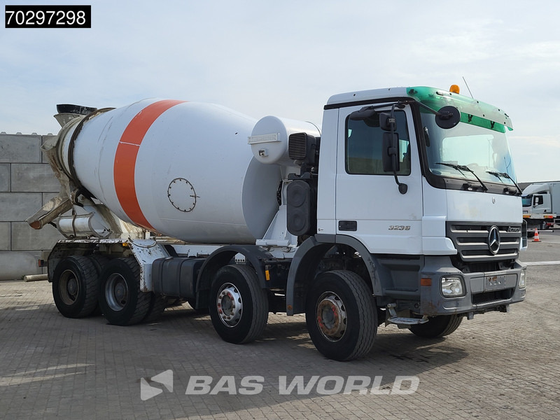 Mercedes-Benz Actros 3236 8X4 9m3 Liebherr 3-Pedals Steelsuspension Big-Axle Euro 3 - Concrete mixer truck: picture 3 Mercedes-Benz Actros 3236 8X4 9m3 Liebherr 3-Pedals Steelsuspension Big-Axle Euro 3 - Concrete mixer truck: picture 3